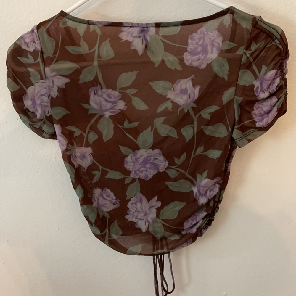 Floral Mesh Crop Top - Picture 5 of 5